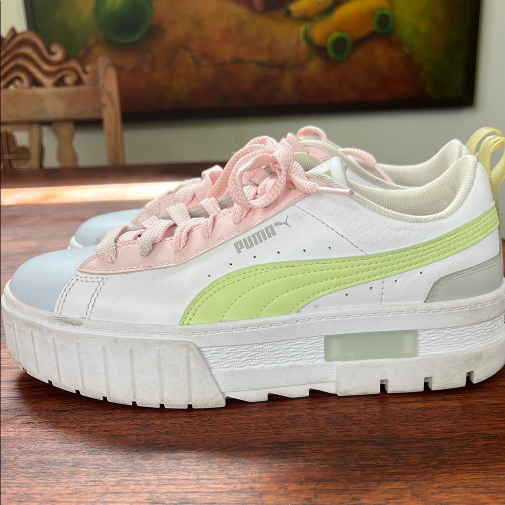 Cool 😎 Puma platform style White and Lime Sneakers with Pink Highlights